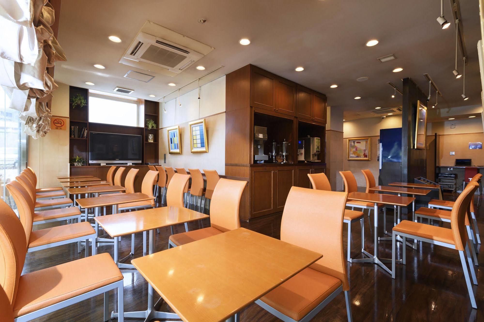 西拉帕尔烧津酒店 烧津市 外观 照片